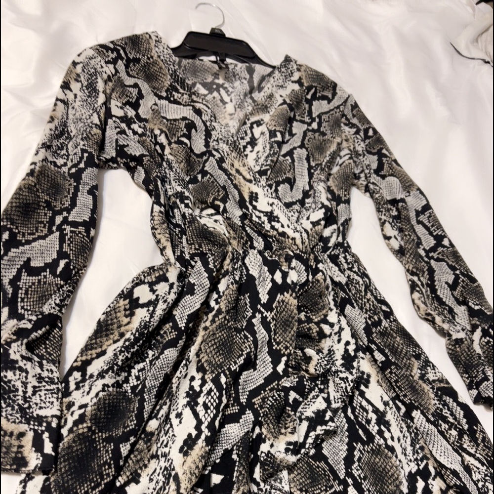 Casual Mini dress. New collection brand. Free size